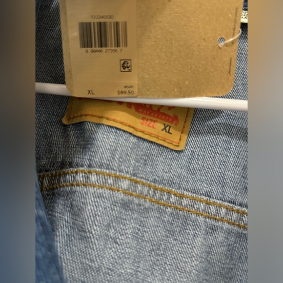 NWT Men’s Levi’s Trucker Jacket XL - - Picture 3 of 3